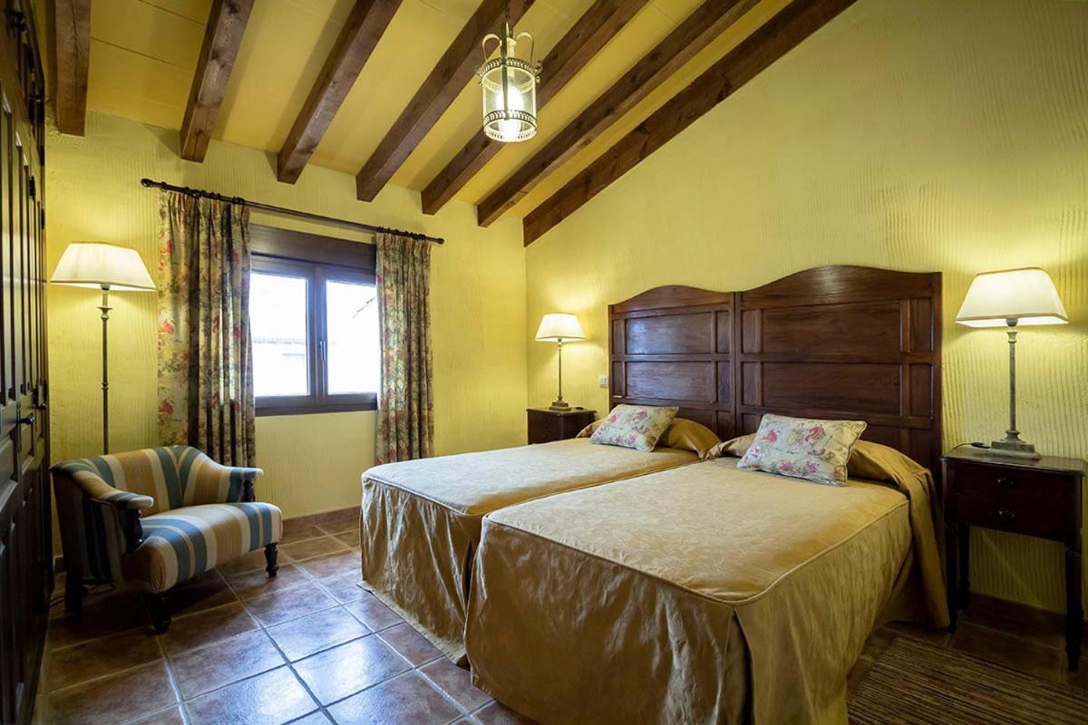 Gasthaus Mis Cuatro Estaciones, Casa Boutique Sotos de Sepúlveda Exterior foto