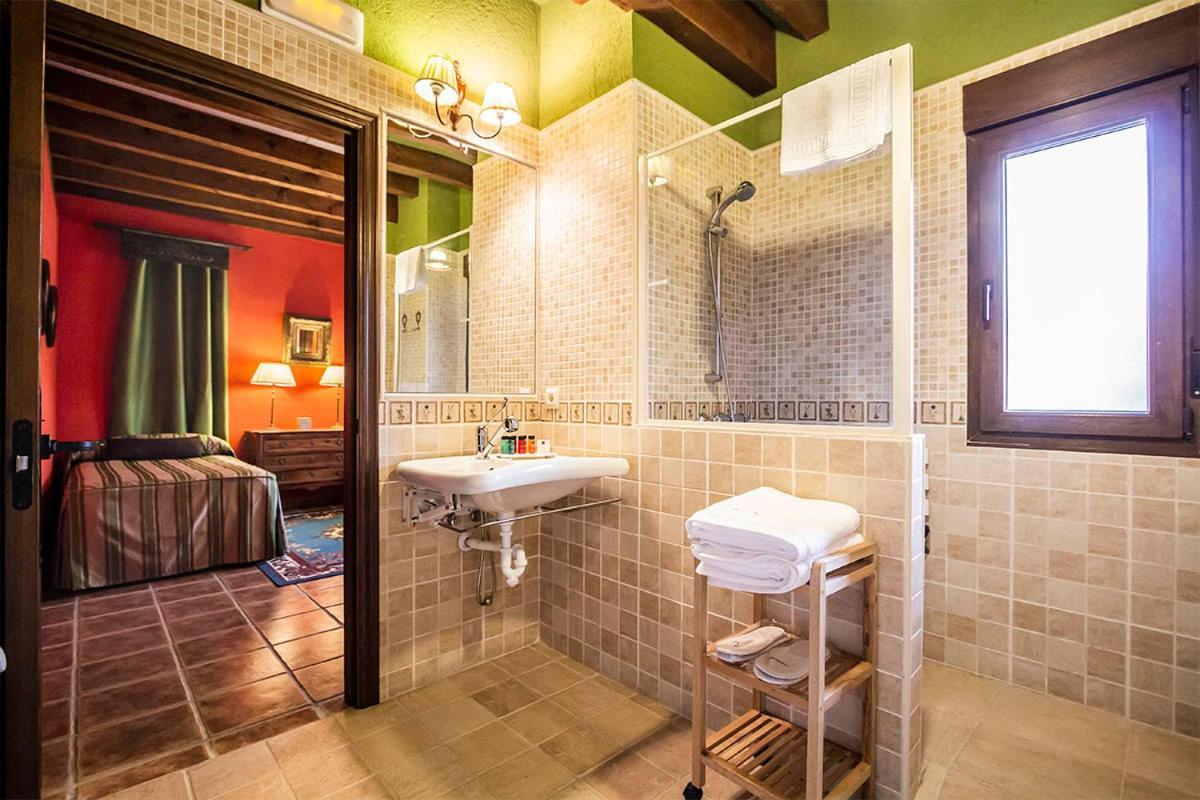 Gasthaus Mis Cuatro Estaciones, Casa Boutique Sotos de Sepúlveda Exterior foto